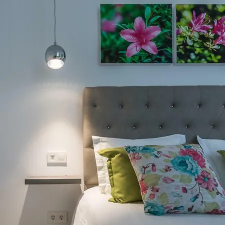 בית נופש Azaleas *