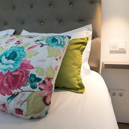 Azaleas * Ribeira Cha